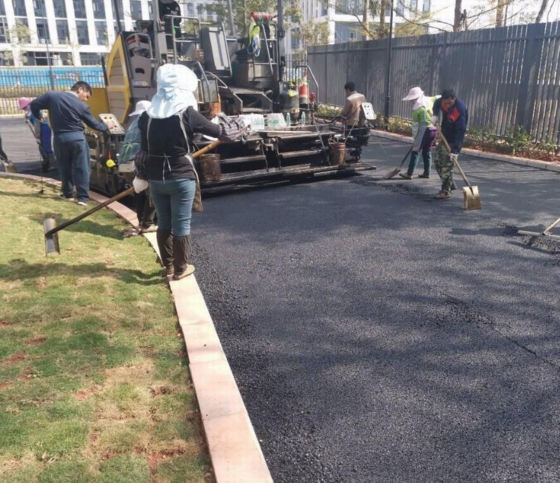工业园区道路沥青路面施工