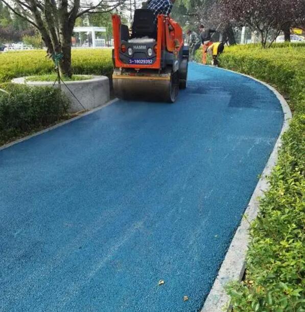 公园校园彩色沥青路面施工